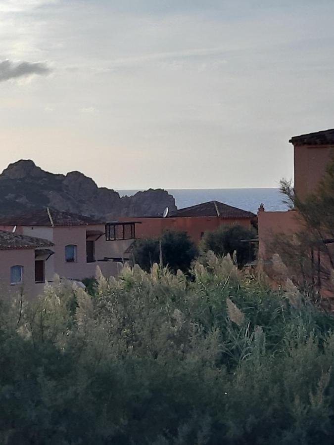 Calarossa Sardinia Apartments Isola Rossa Kültér fotó