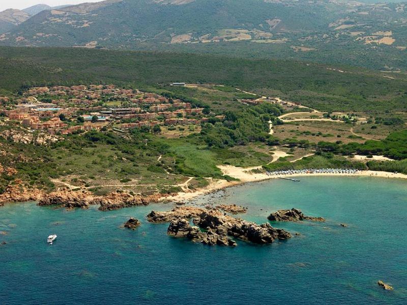 Calarossa Sardinia Apartments Isola Rossa Kültér fotó